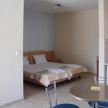 Nautilus Apartments Lesbos Island Buitenkant foto